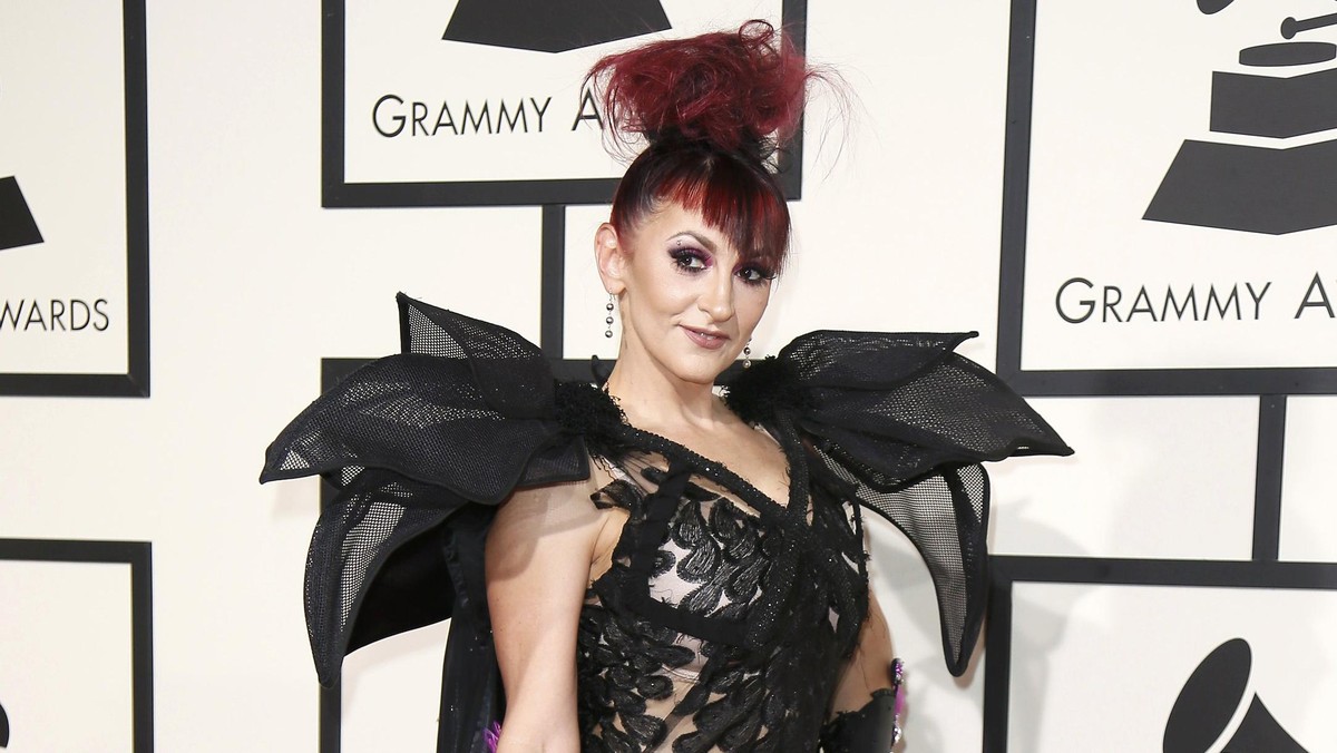 Busana 'Karnaval' Terburuk di Karpet Merah Grammy
