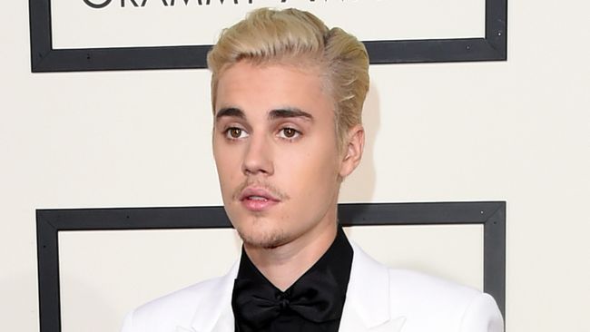 Mengalami banyak masalah dengan penggemar dan mantan kekasih, Justin Bieber hanya merasa sedang dalam masa perkembangan.