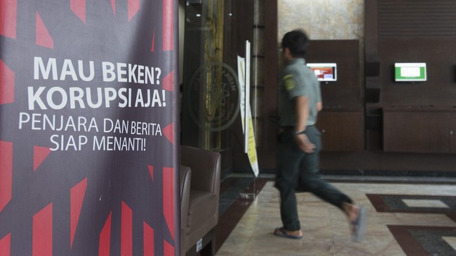 Keterangan tersangka sekaligus pejabat MA, Andri Tristianto Sutrisna bukanlah informasi utama untuk pendalaman materi.