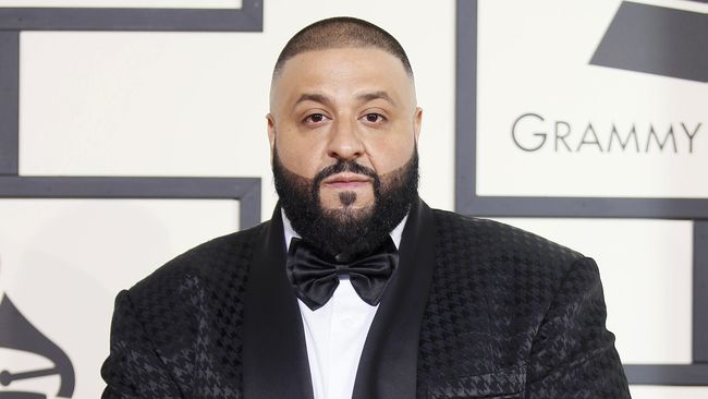 DJ Khaled disebut-sebut menggandeng Justin Bieber dalam Justin Bieber dalam proyek terbaru, yang diduga materi untuk album mendatang.