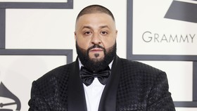 'Wild Thoughts' dari Rihanna dan DJ Khaled Dipuji Santana