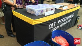 Polisi Tangkap Penjual Usus Ayam Berformalin
