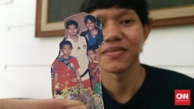 Ketika Adam Alis Cilik Jumpa Sang Idola