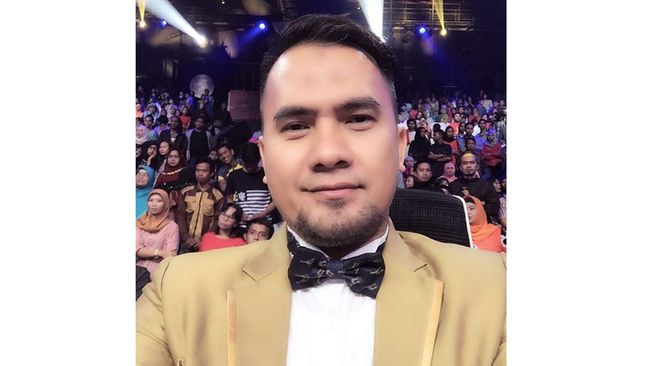 Masyarakat Indonesia dibuat terkejut pada Kamis (18/2), karena dalam pemberitaan Bang Ipul malah dikabarkan kembali berurusan dengan pihak berwajib.