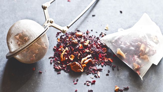 Bila biasanya tea infuser berbentuk kantung dari kertas, namun kini ada tea infuser yang membuat minum teh makin menyenangkan.