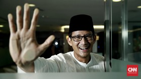 Tim Jokowi Minta Sandiaga Uno Tak Libatkan Ibu Urus Politik