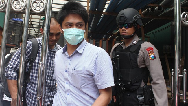 Keterangan tiga pejabat MA diperlukan KPK untuk penyidikan tersangka Kepala Sub Direktorat Kasasi dan PK Perdata Khusus di MA, Andri Tristianto Sutrisna.
