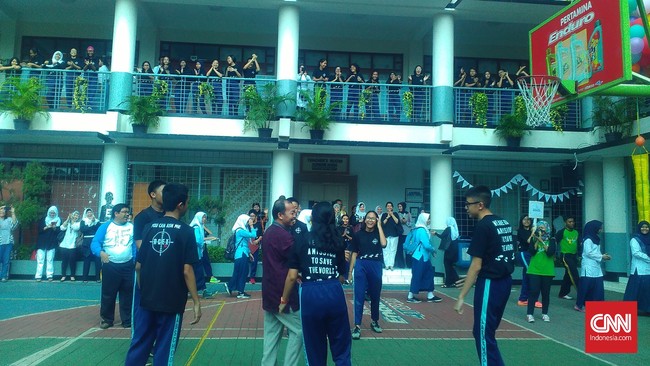 Hai ini adalah hari yang spesial bagi siswa SMP Labschool Kebayoran. Mereka kembali menggelar ajang tahunan ACEX 2016. Ada apa saja di sana?