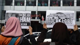 Isak Sofie, Waria Depok Respons Rencana Wali Kota Razia LGBT