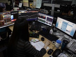 Transaksi Sepi Gara-gara Banjir, IHSG Merah