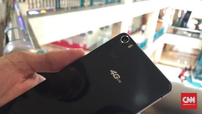 Smartfren menyiapkan aplikasi Smart VoLTE di Android agar pelanggannya bisa menikmati layanan telepon dan video berbasis teknologi LTE.