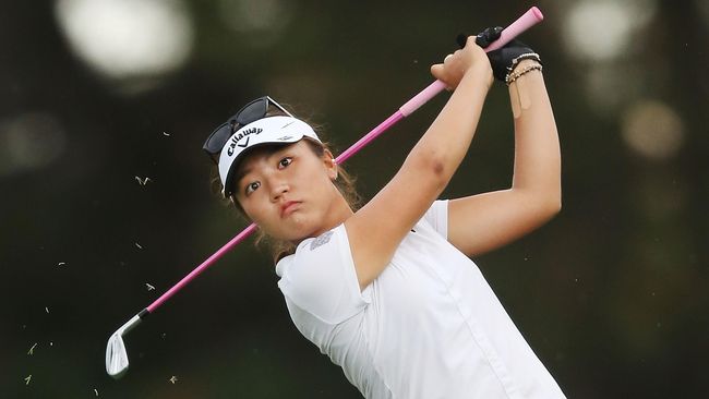Pegolf putri nomor satu dunia Lydia Ko kalah dari pegolf Jepang dalam turnamen LPGA Australia Terbuka. Nomura menang dengan catatan skor 65 pukulan.