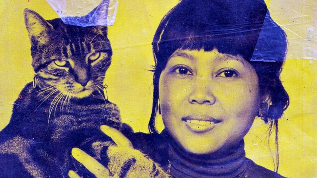 Pada awal 1970-an, Nh Dini menulis biografi singkat yang kemudian tersimpan di Pusat Dokumentasi Sastra HB Jassin, Jakarta.