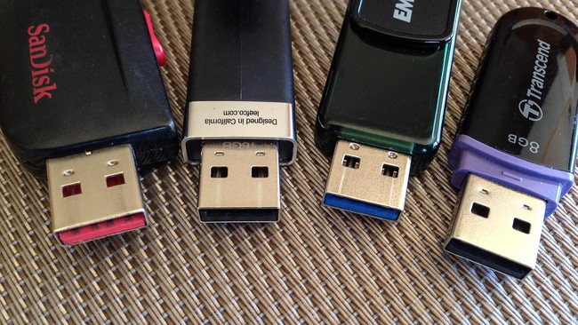 Dalam beberapa kasus, file yang terhapus dari flashdisk bisa dipulihkan kembali. Berikut cara mengembalikan file yang terhapus di flashdisk.