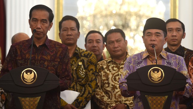 Menteri Hukum dan HAM Yasonna Laoly menilai selama ini empat poin dalam draf revisi UU KPK masih menimbulkan tafsir salah di masyarakat. 