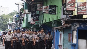 LBH: Tugas Polri-TNI Bukan Menggusur Warga