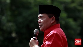 Munas Golkar Belum Jelas, Ade Pilih Berikrar jadi Caketum