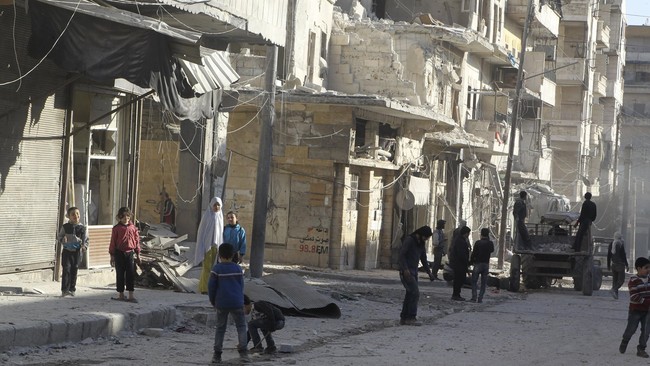 Setidaknya 50 militan ISIS tewas pada akhir pekan kemarin serangan oleh pemerintah Suriah di timur Kota Aleppo.