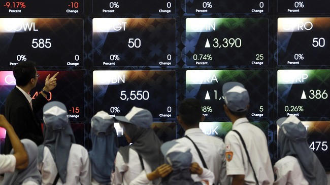 Diperkirakan IHSG masih bergerak tertekan dengan range pergerakan 4.735-4.805 menurut Reliance Securities.