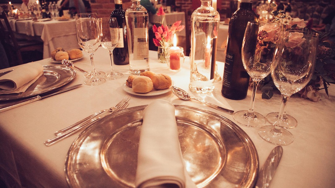 Bukan Cuma Pemandangan, Ini yang Bikin Fine Dining Berkesan