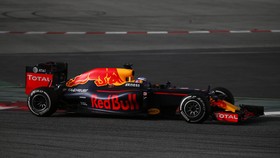 Ricciardo Rebut Pole, Rio Start di Depan Wehrlein