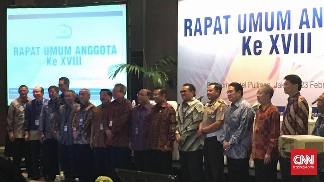 Johannes Nangoi berjanji akan memperkuat industri otomotif nasional tanpa melihat merek, kelompok, dan asal negara prinsipal.