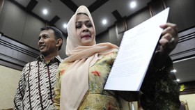 Gatot Pujo dan Istri Hadapi Vonis Hari Ini