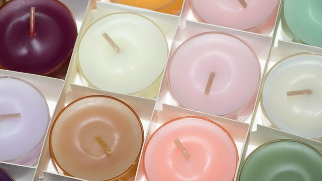 Ada bahaya di balik penggunaan lilin beraroma yang bikin tenang. Lilin yang dibakar mengeluarkan zat kimia berbahaya pendorong kanker.