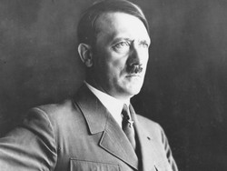 Tentang Narasi Adolf Hitler Mati di Indonesia