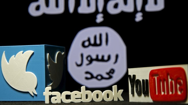 Kepala agensi intelijen dalam negeri Hans-Georg Maassen mengatakan ISIS menggunakan headhunter di media sosial untuk merekrut anggotanya.