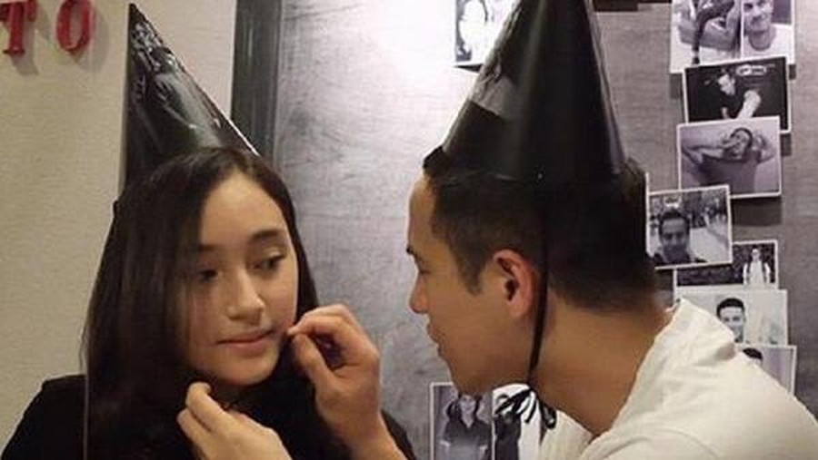 pasangan artis