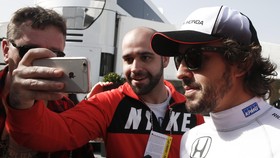Alonso Tak Berniat Tinggalkan F1