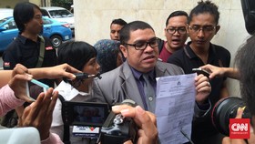 Batal Hadiri Pemeriksaan, Daeng Azis Minta Diperiksa Lusa
