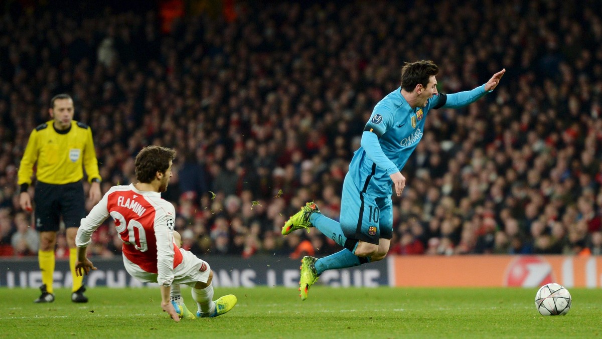 Potret Pesta Barcelona di Markas Arsenal