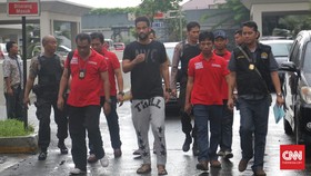 FPI Cek Pesta Seks, Polisi Gerebek 13 Pria