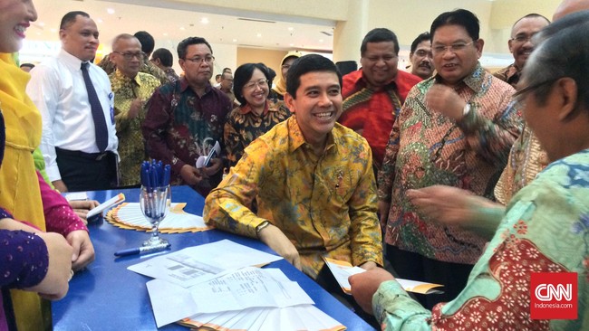 Saat ini jumlah aparatur negara mencapai 4,52 juta orang. Hingga 2019, diperkirakan sebanyak 520 ribu PNS akan memasuki masa pensiun.