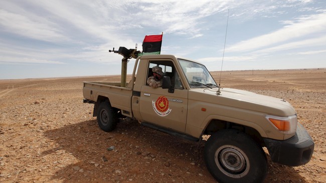 Kepala pemerintahan bersatu Libya tengah berupaya menyatukan berbagai faksi bersenjatanya untuk memberantas kelompok militan ISIS di negara itu.