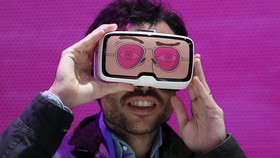 Adopsi WebVR, Pengguna Firefox 55 Bisa 'Pergi' ke Angkor Wat
