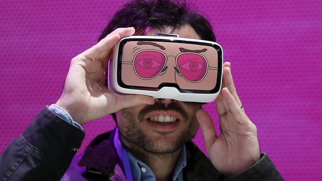 VR dikembangkan sebagai medium komunikasi antara astronot di Mars dengan kerabat di Bumi.