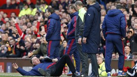 Diving di Depan Wasit, Van Gaal Minta Maaf