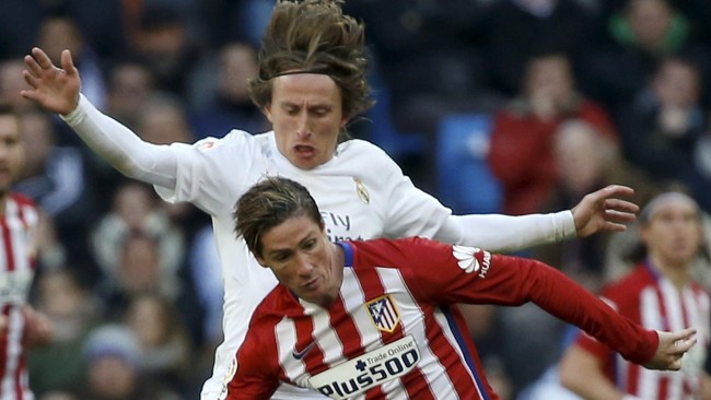 Selain menyajikan gengsi rivalitas tim sekota, duel Real Madrid dan Atletico Madrid berpeluang diwarnai gol telat pada pertandingan di Santiago Bernabeu.