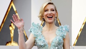 Cate Blanchett dan Sandra Bullock Tampil di 'Ocean's Eleven'