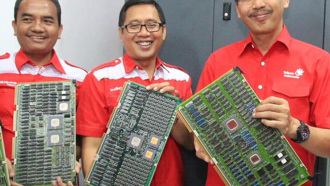 PT. Telekomunikasi Indonesia Tbk (Telkom) melakukan modernisasi jaringan telekomunikasi di Surabaya.