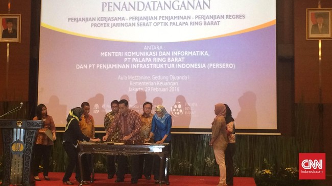 Pengerjaan Palapa Ring Paket Tengah dan Barat diperkirakan selesai pada tahun 2018 dan bisa beroperasi di 2019.
