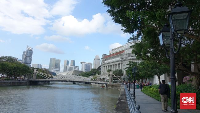 Di platform media sosial China seperti RedNote dan Weibo, para warganet saling berbagi kisah tentang harga yang dianggap mahal di Singapura.