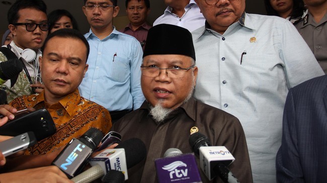 Legislator PDIP Hamka Haq menjadi Wakil Ketua Mahkamah Kehormatan Dewan, dia menyatakan akan membela kader PDIP.