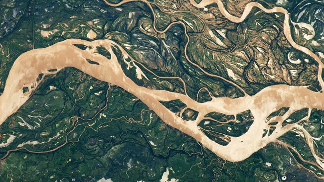 Sungai kepang merupakan fenomena alam yang terjadi di beberapa wilayah di dunia. Umumnya, sungai kepang terjadi di kawasan pegunungan dekat gletser.