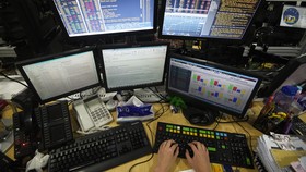Investor Masih Incar Saham Murah, IHSG Berlanjut Menguat