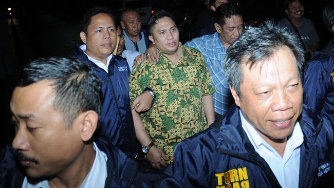 Politikus PPP Arsul Sani mengatakan Fanny Safriansyah alias Ivan Haz tak ditangkap dalam operasi narkoba yang digelar di perumahan Kostrad TNI.