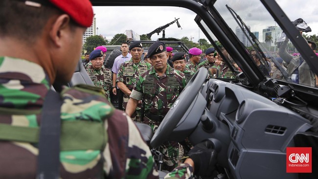 Panglima TNI Jenderal TNI Gatot Nurmantyo menekankan arti filosofi Bhineka Tunggal Ika sebagai modal menangkal ancaman kesatuan negara.